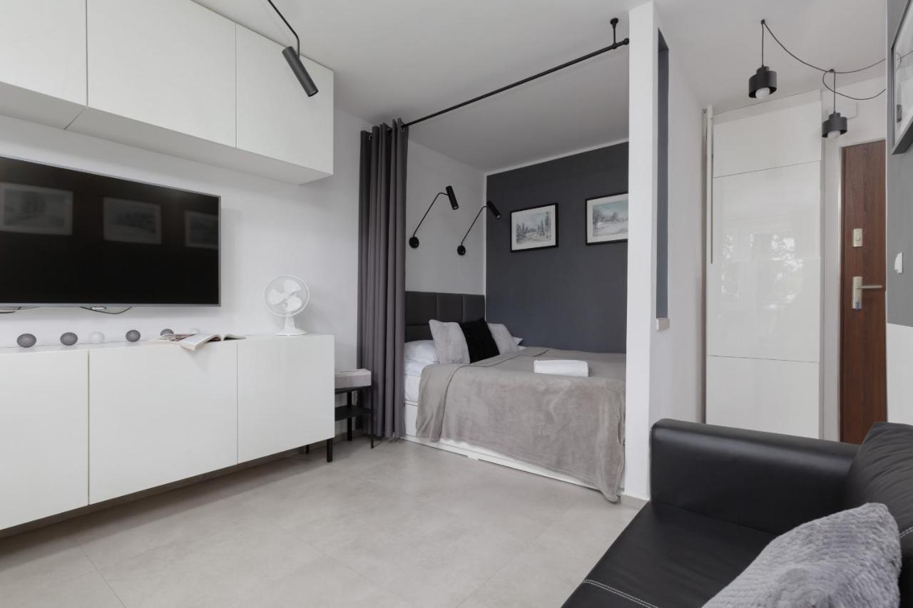 Metro Wierzbno Cozy Mokotow By Renters Apartment Warsaw