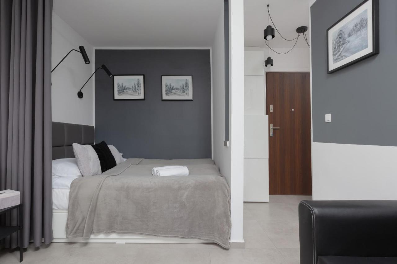 Apartment Metro Wierzbno Cozy Mokotow By Renters