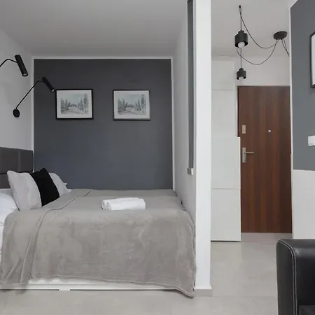 Metro Wierzbno Cozy Studio Mokotow By Noclegi Renters Warsaw Exterior photo