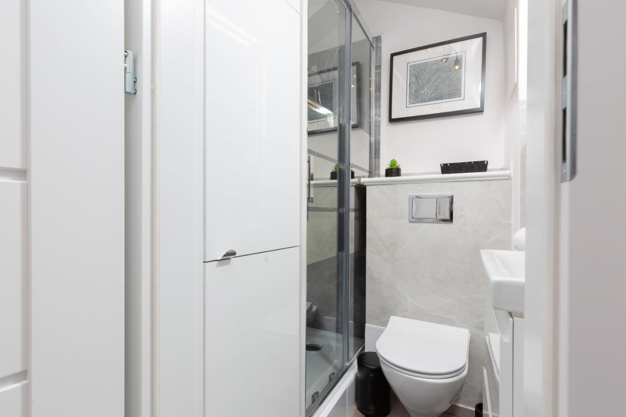 Cozy With Balcony Mokotów By Renters